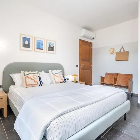 The Park View Place Apartment *